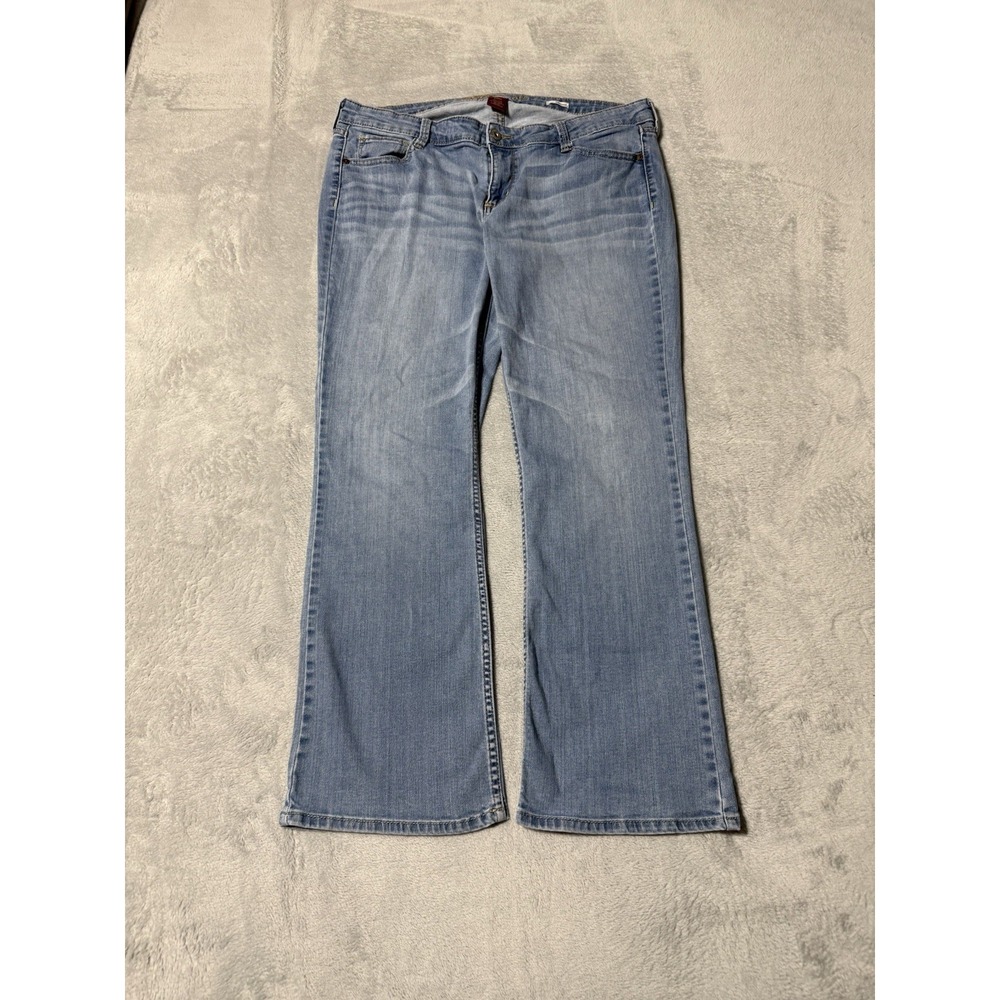Arizona Jeans Womens 17 Short Blue Denim Bootcut Stretch Denim 33x27